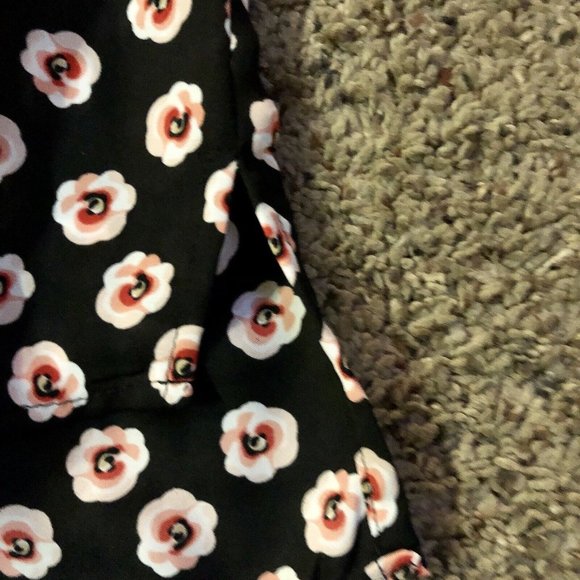 Elle Blouse Womens L Used Floral Flutter Sleeve - Picture 12 of 13